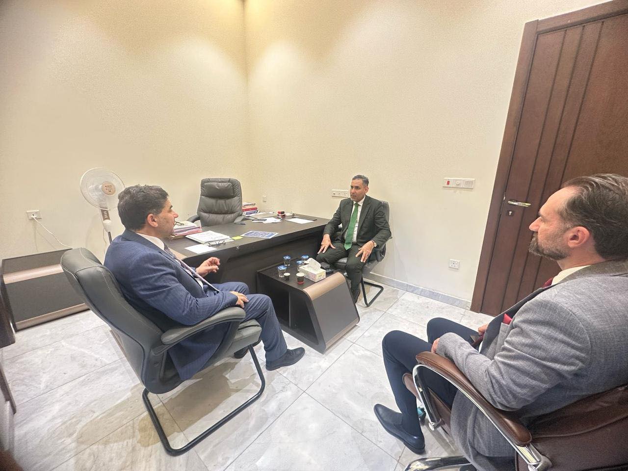 The Iraqi Cement Manufacturers Association holds a meeting with the General Company for Carbon Economics
